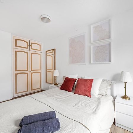 Arte Stays - 3-Bedroom Bright House London, Haggerston, Garden, Parking, 8 Min Walk To Haggerston Station, Weekly Or Monthly Stays, Serviced Accommodation - 7 Guests Екстер'єр фото